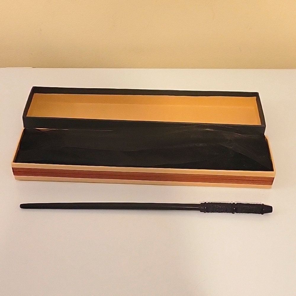 NWOT Harry Potter Severus Snape replica wand